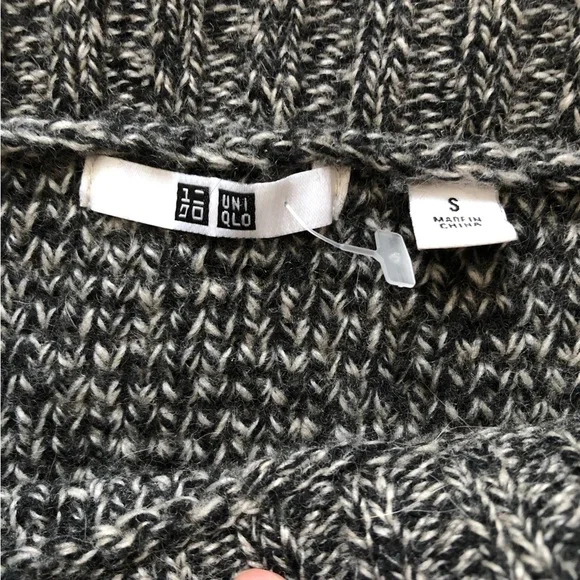 Uniqlo Wool Blend Marled Drop Shoulder Short Sleeve Sweater in Black & White S - Picture 6 of 10